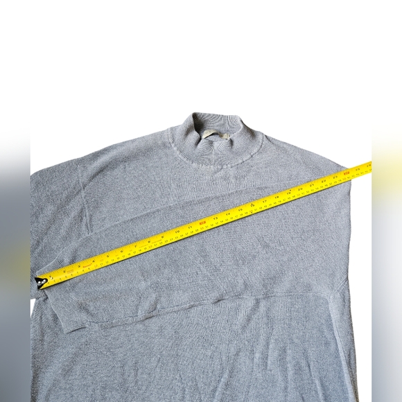 Vintage Retreat Gray Men's Sweater - Picture 4 of 5